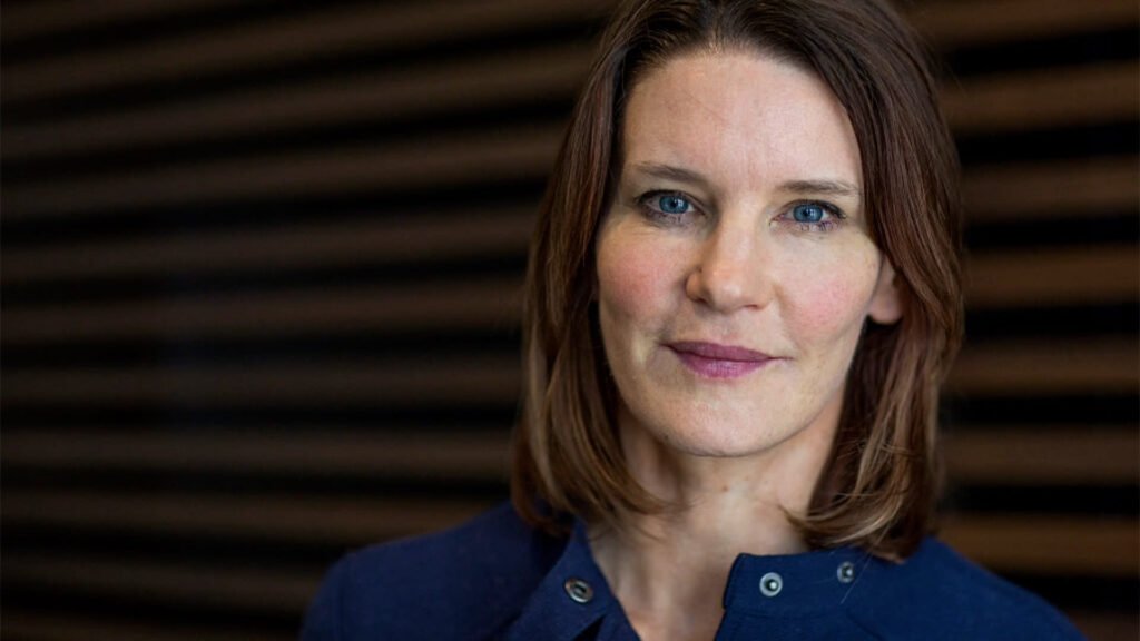 Susie Dent Husband